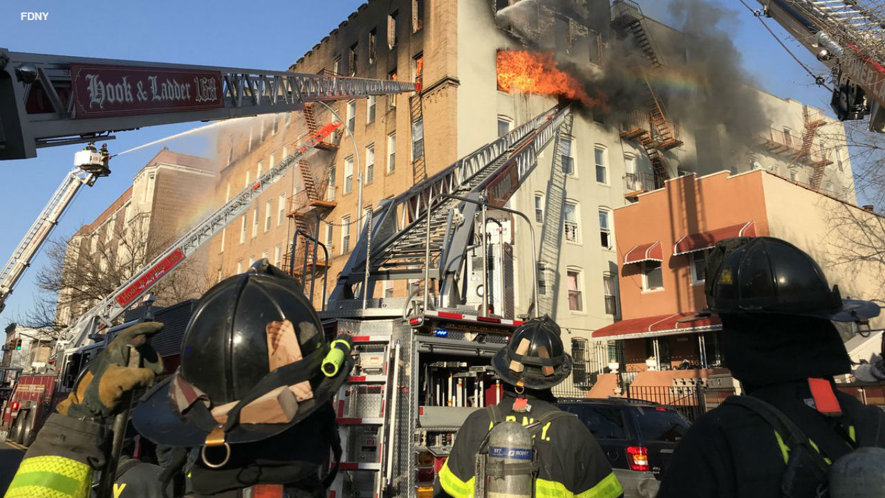6-alarm Brooklyn fire leaves dozens homeless