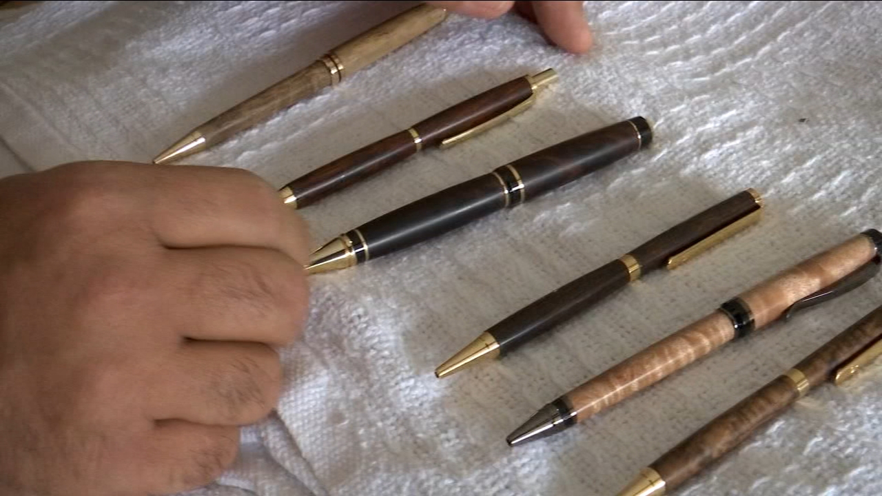 Dinuba man crafting pens out of Central Valley trees