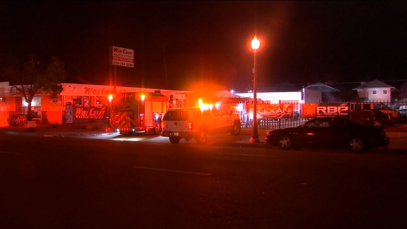 'Suspicious' fire at Central Fresno tire store overnight damaged