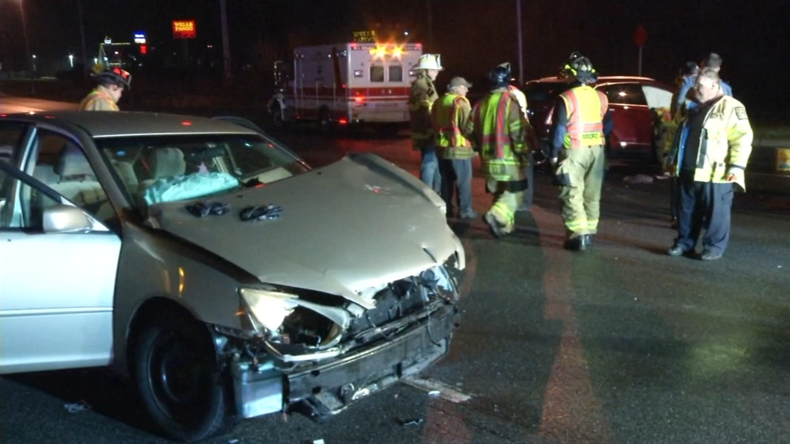 2 adults, infant injured in crash in New Castle County - 6abc Philadelphia