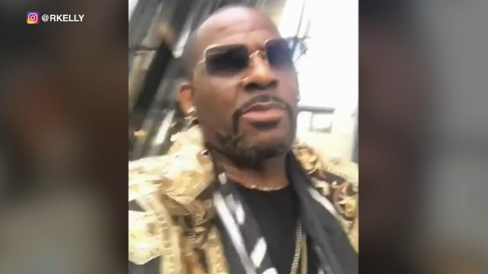 R. Kelly makes brief paid appearance at Springfield, Illinois club ...