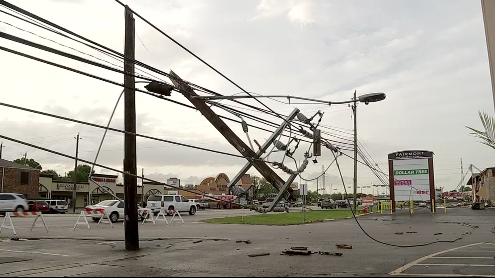 South Houston High School in Pasadena ISD closed after storms knock out