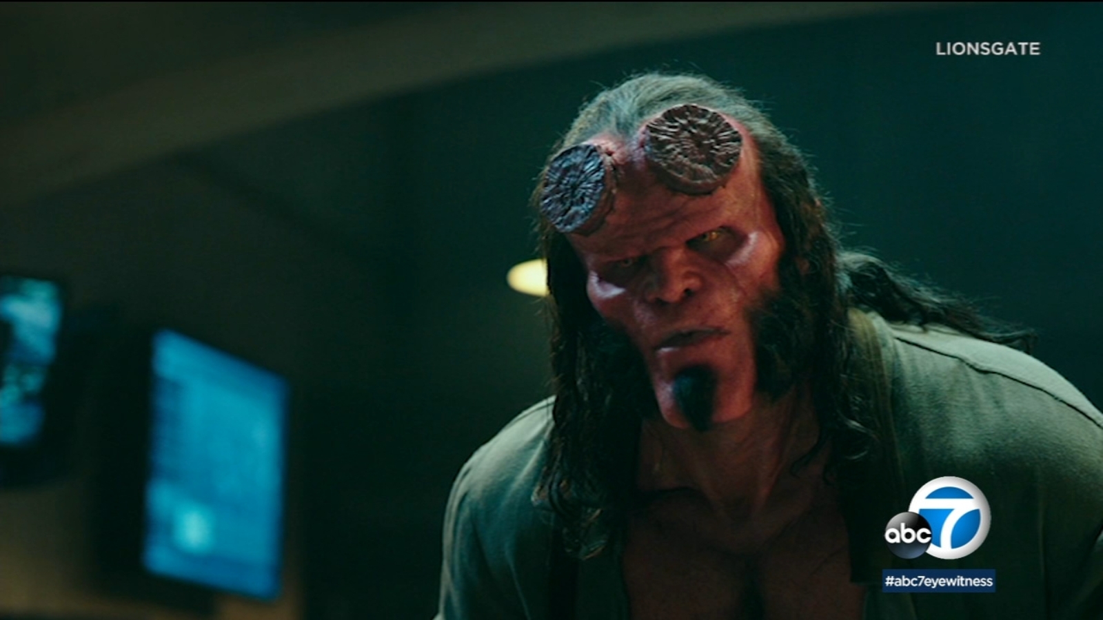 Хеллбой 3. Хеллбой 3. Хеллбой гильермо дель торо. Хеллбо. Хеллбой 2019 дэвид харбор.