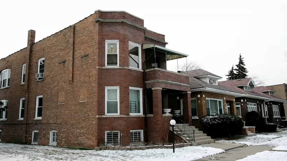 Al Capone's South Side Chicago house sold