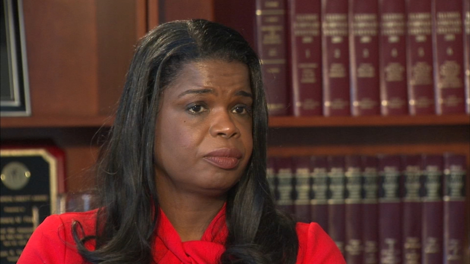 Cook County State's Attorney Kim Foxx to file motions for first