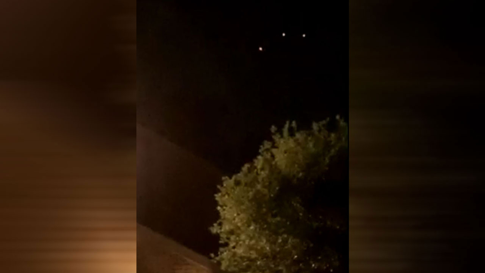 Strange lights form triangle in skies over Texas: Video 