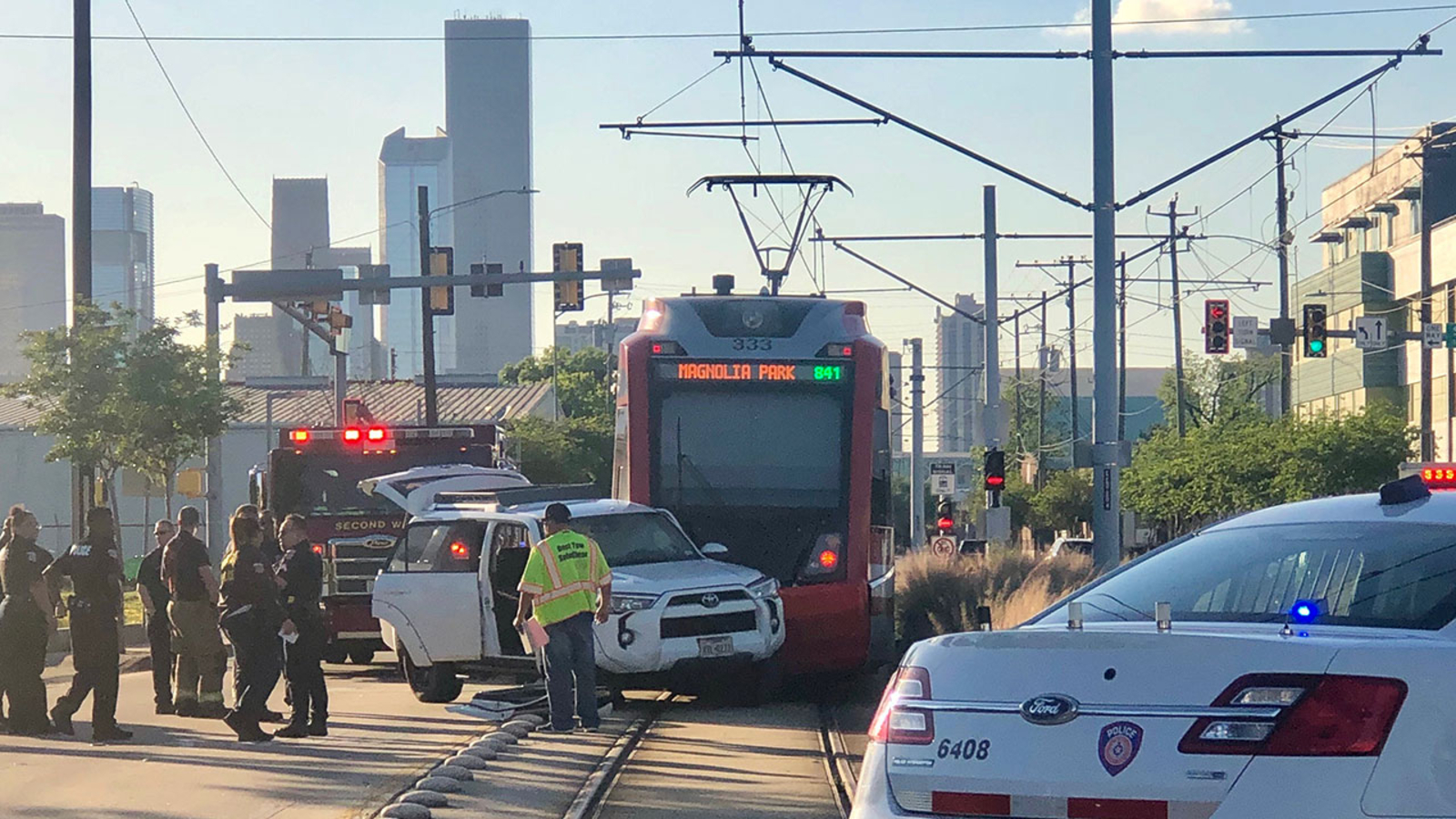 Wrong-way driver collides with Metro train in Harrisburg Blvd. near ...