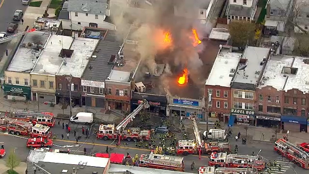 5-alarm fire tears through sushi restaurant, medical office in Brooklyn