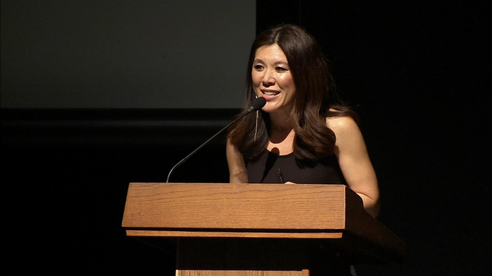 Nydia Han shares her life story at diversity conference in Germantown
