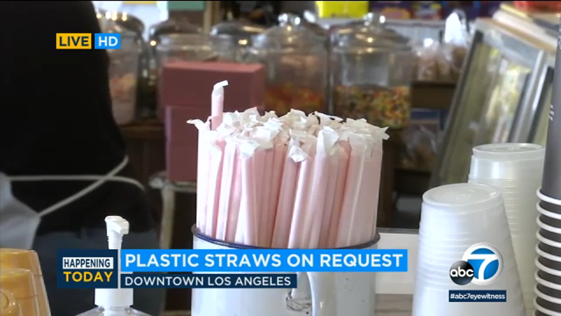 Plastic straw restrictions begin at LA restaurants 