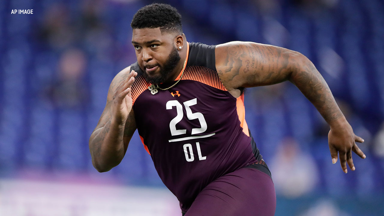 Texans address need to protect Watson by drafting Tytus Howard
