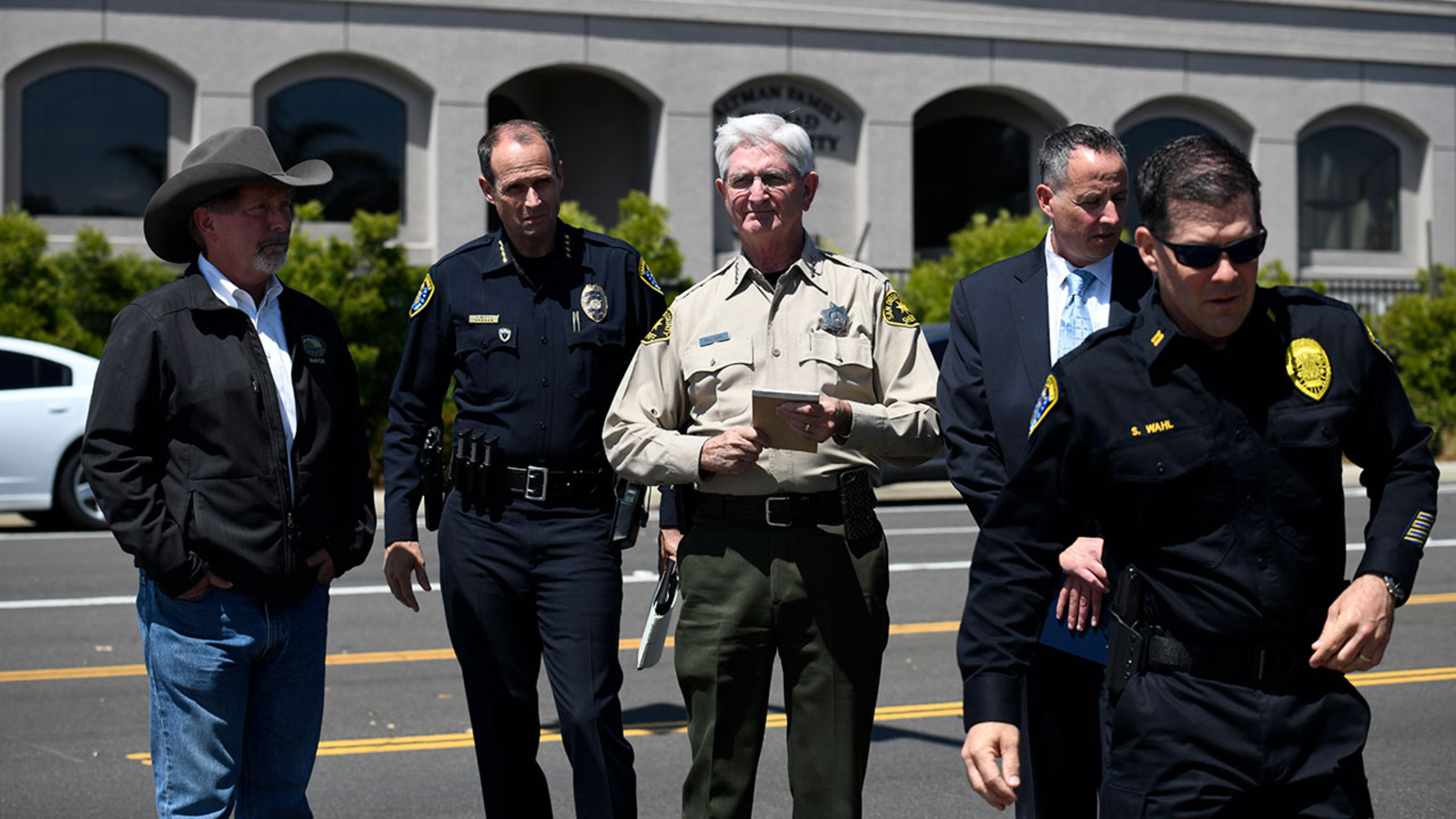 Synagogue Shooting Suspect John Earnest Identified As Gunman Who Killed 1 Injured 3 Abc7 San Francisco Synagogue Shooting Suspect John Earnest Identified As Gunman Who Killed 1 Injured 3 Abc7 San Francisco