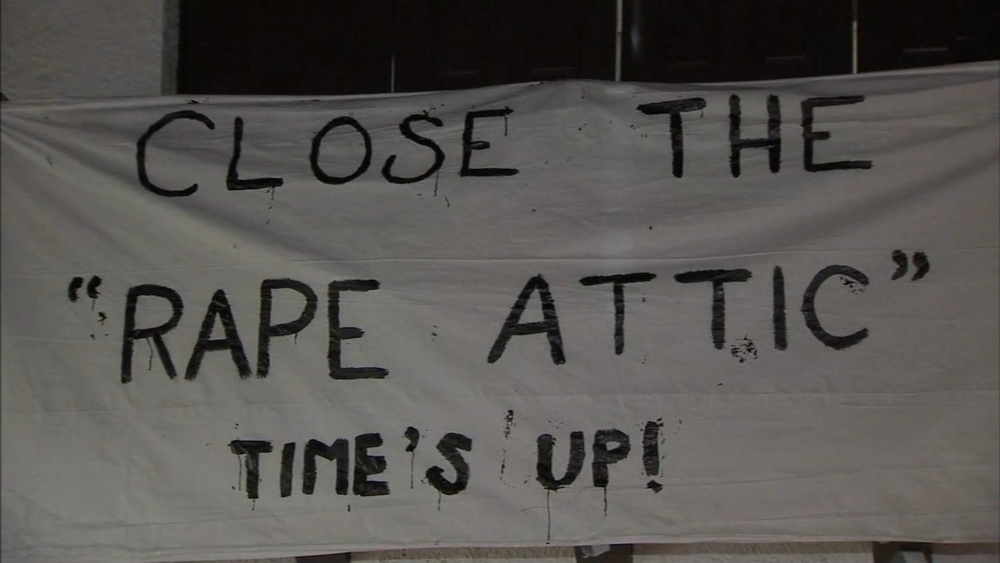 Swarthmore College student protesters occupy fraternity house, want it closed