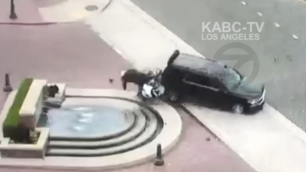 Dramatic video shows crash involving Inglewood mayor, LAPD motor officer