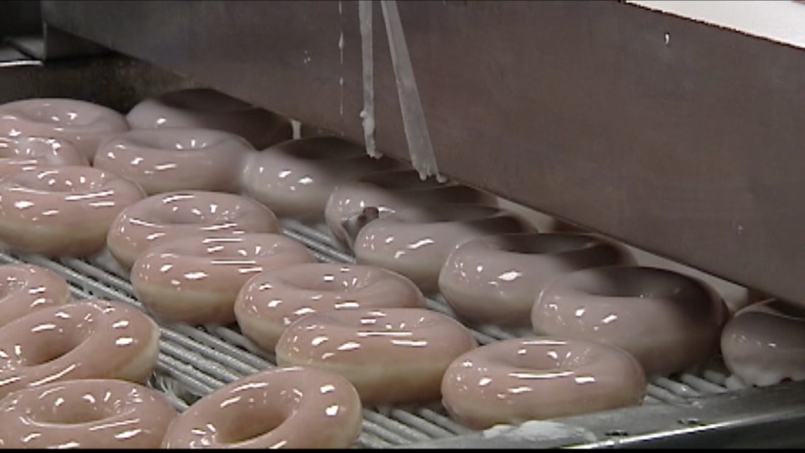 Krispy Kreme giving away free mini donuts during January to help you ...