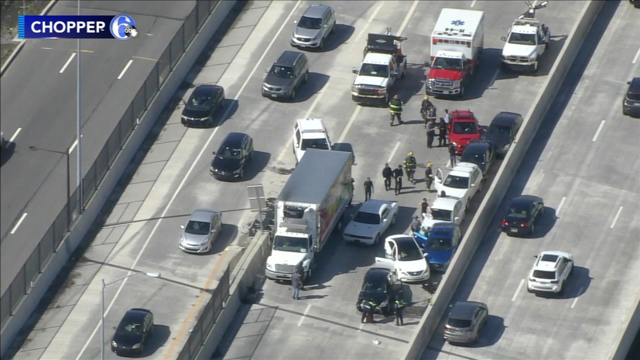 Multi-vehicle crash on I-95