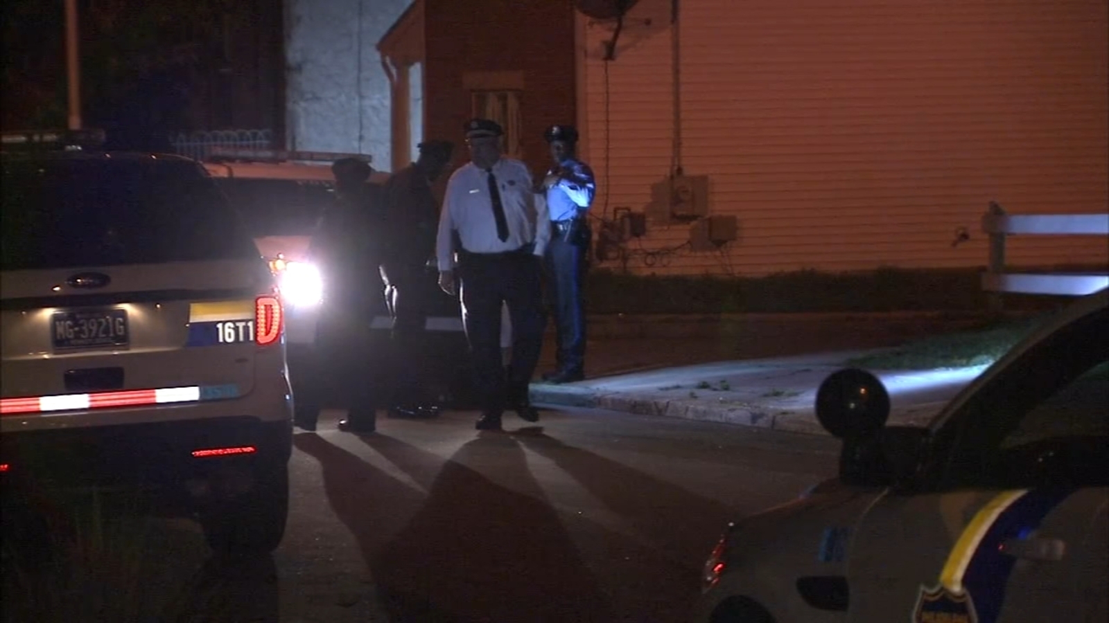 Man critically wounded in drive-by shooting in West Philadelphia - 6abc ...