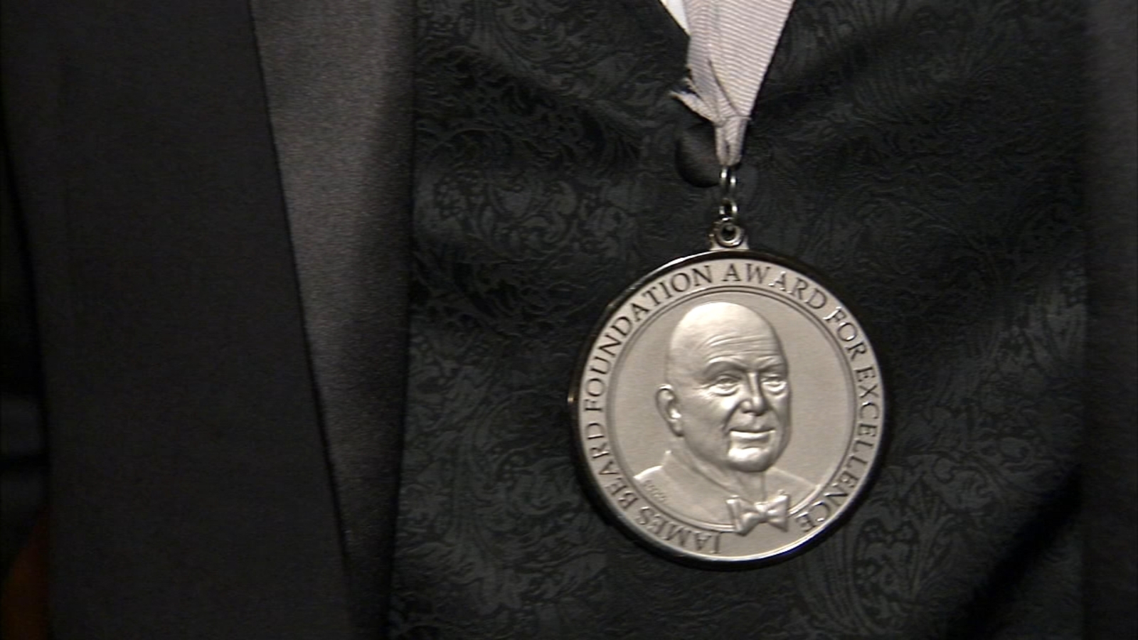 James Beard Awards 2019 Chicago restaurants, chefs take home 4 awards