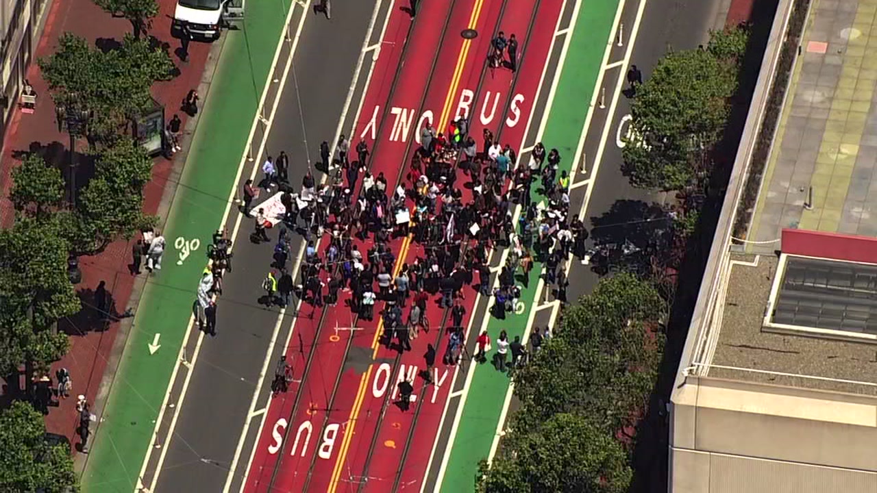 Uber, Lyft drivers protest working conditions, wages in SF