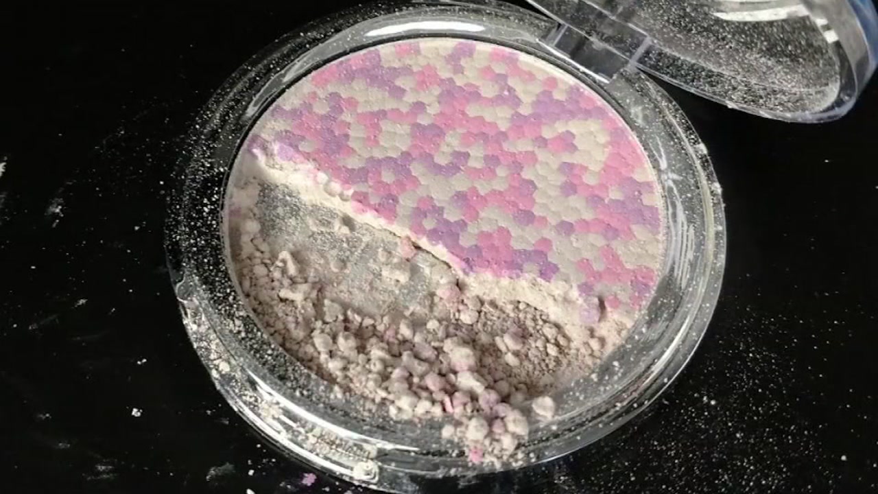 Lawmakers push to protect children from asbestos in makeup