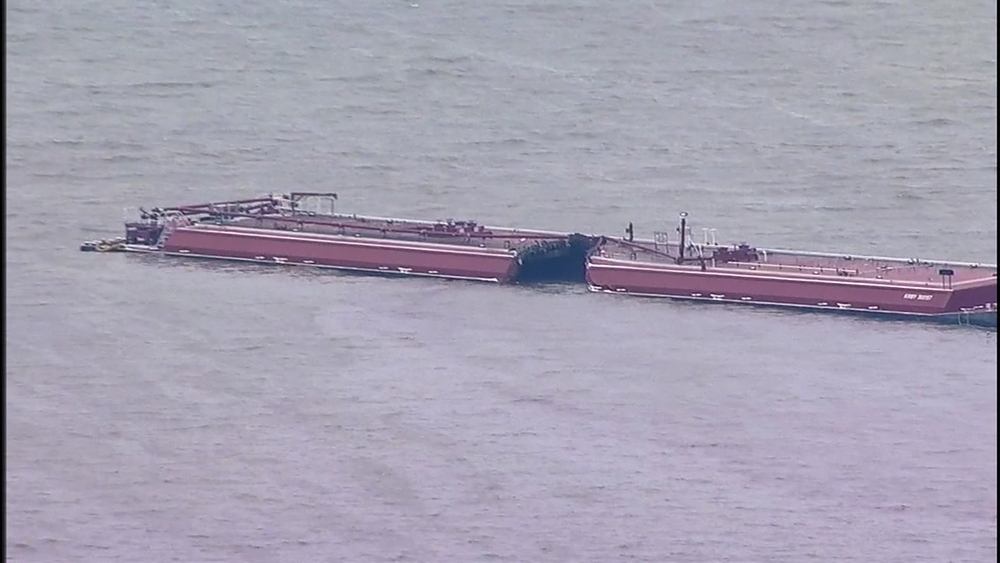 Barge crash shuts down Houston Ship Channel