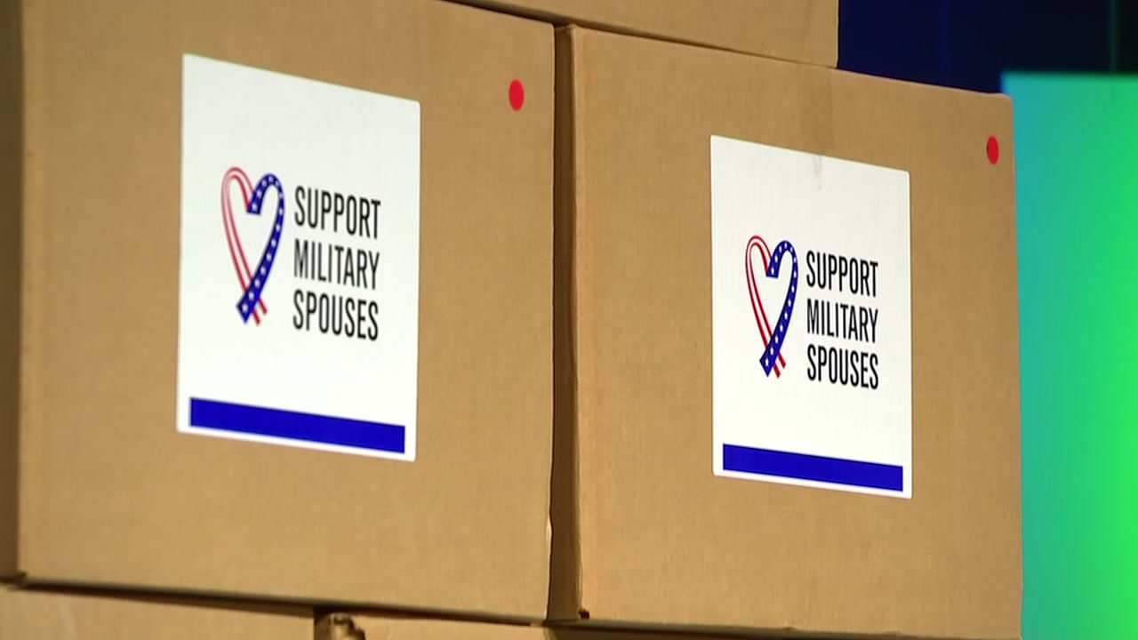 Military spouses honored with giveaway ahead of Mother's Day