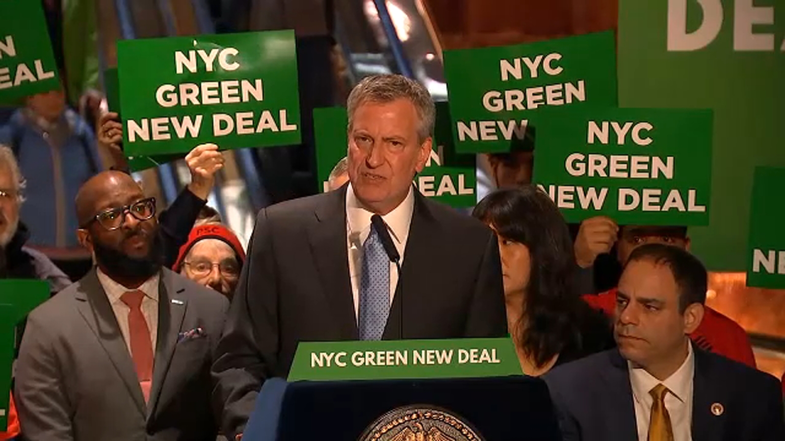 New York City Mayor Bill de Blasio, environmental activists hold Green ...