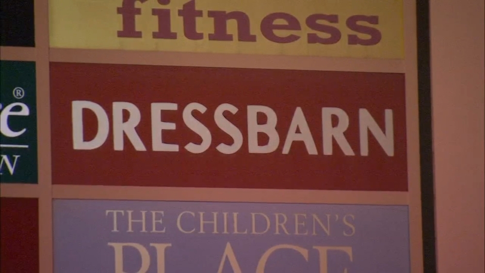 Women's clothing chain Dressbarn to close all its 650 stores