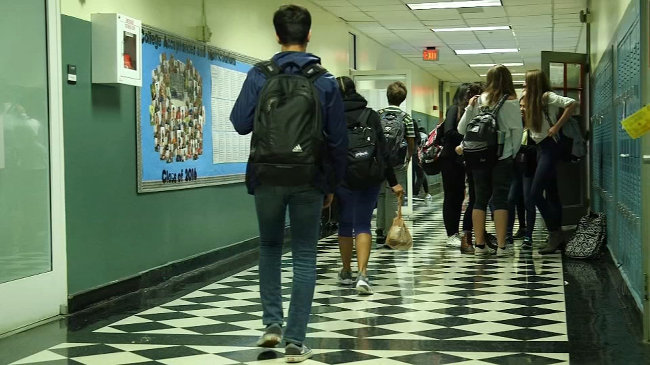 Bill proposing later school start times passes through state senate