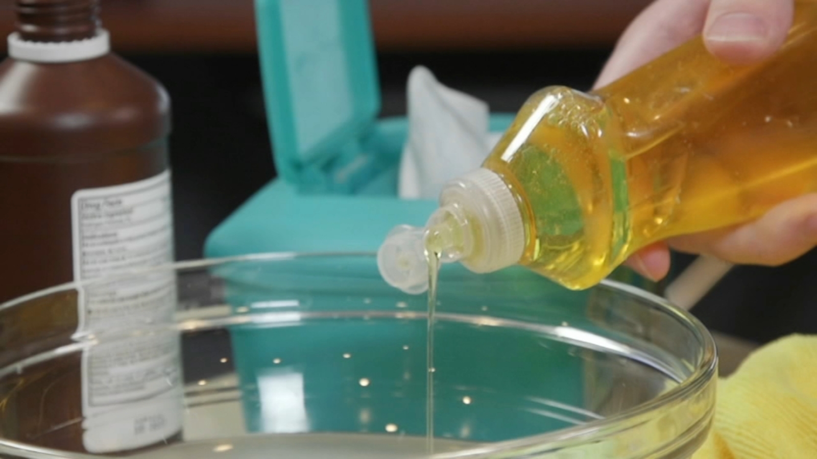 How to clean your headphones without damaging them ABC13 Houston