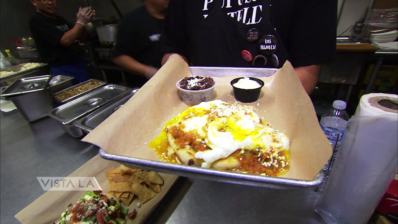 Bean and Cheese Pupusas, image size:1280x720