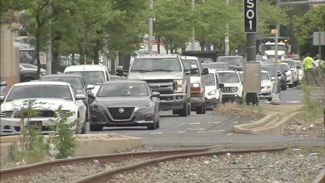 AAA : More travelers hitting the road for Memorial Holiday Weekend
