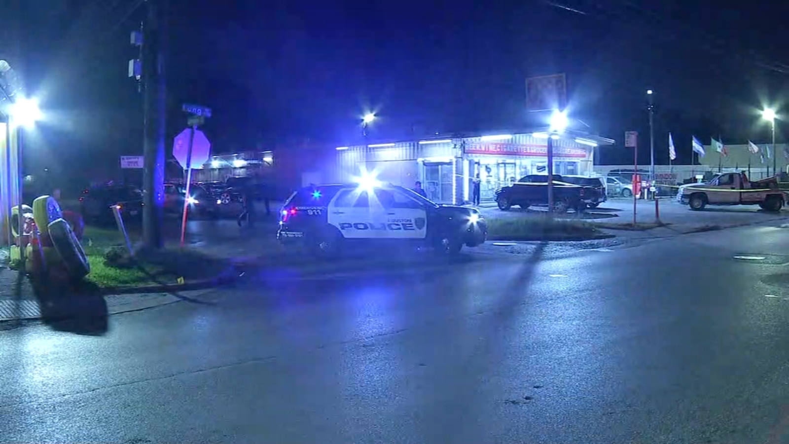 Man shot twice after trying to rob a wrecker driver in southeast ...