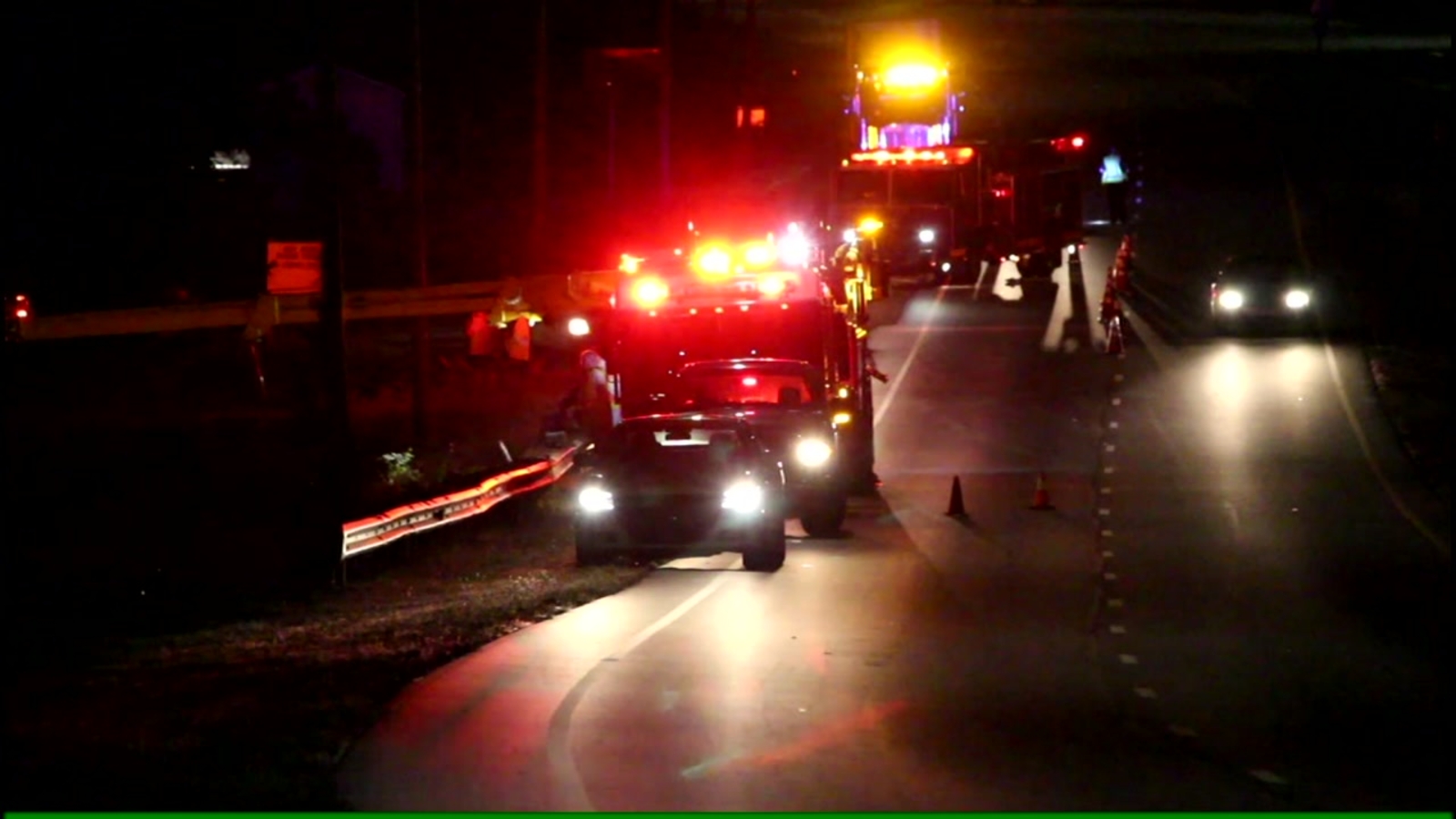 Man dies after farm tractor overturns on Harnett County road - ABC11 ...