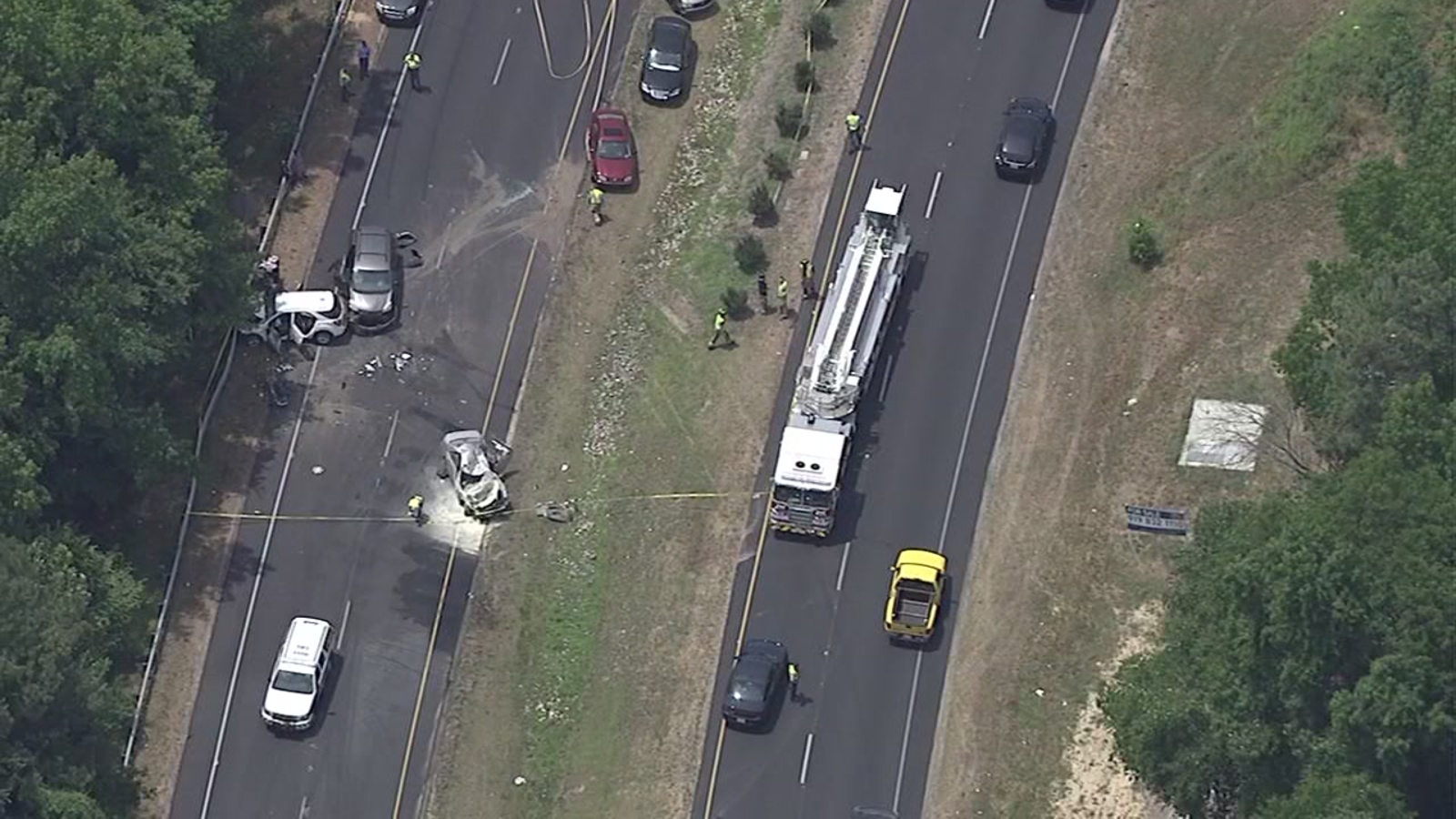 Crash closes eastbound New Bern Avenue in Raleigh