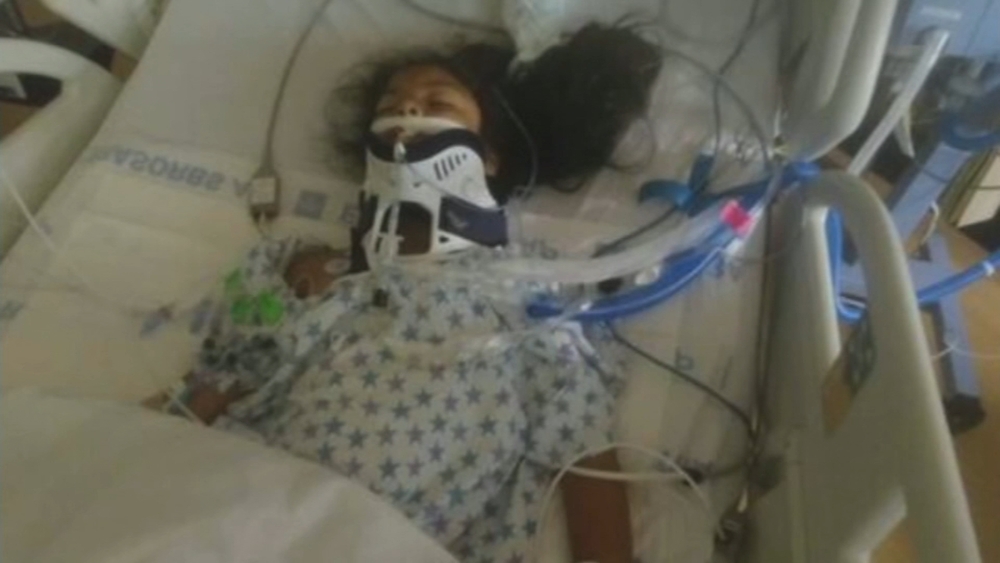 5-year-old in ICU after being struck by glass bottle