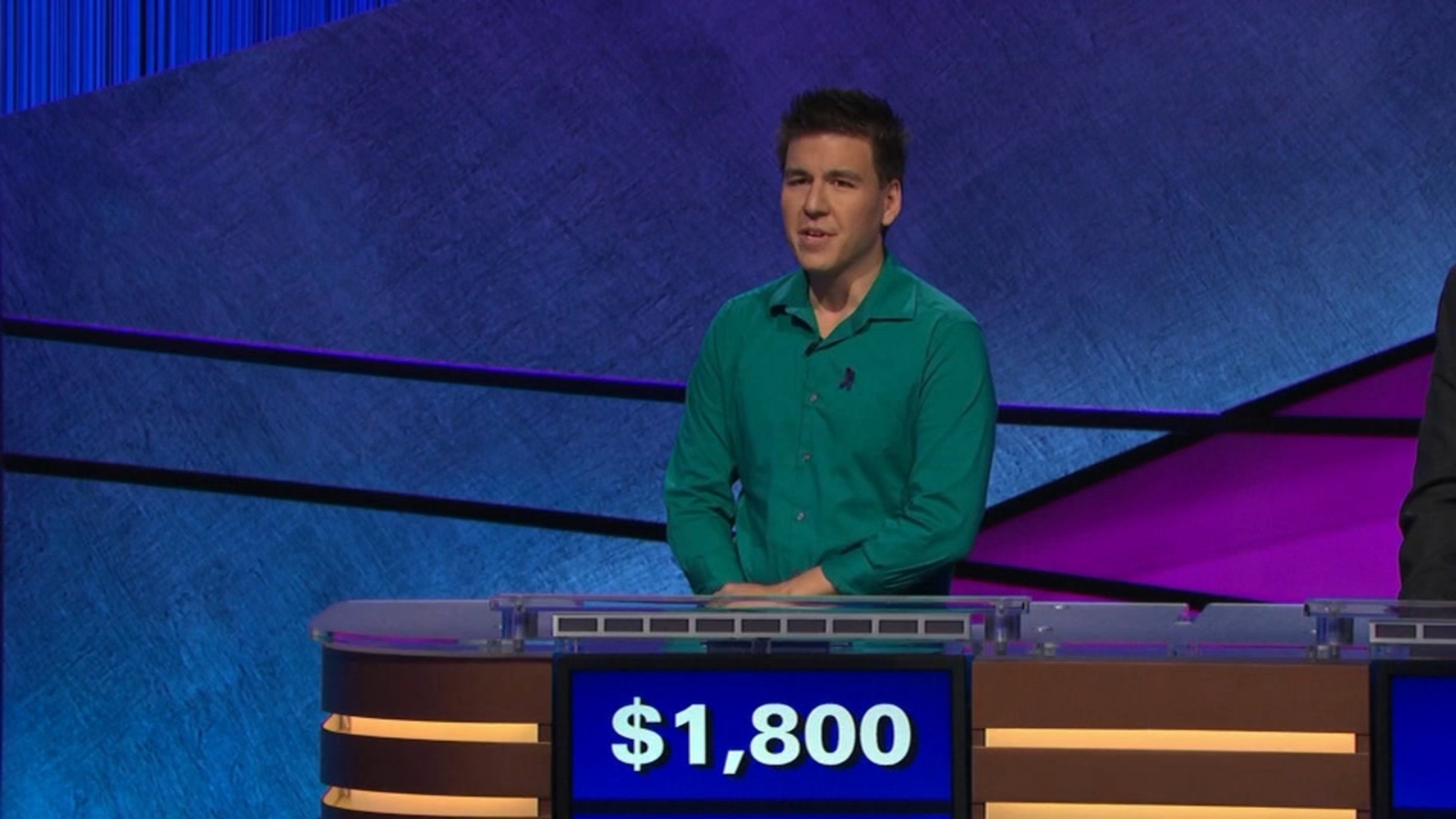 Jeopardy champ James Holzhauer faces off against University of Chicago