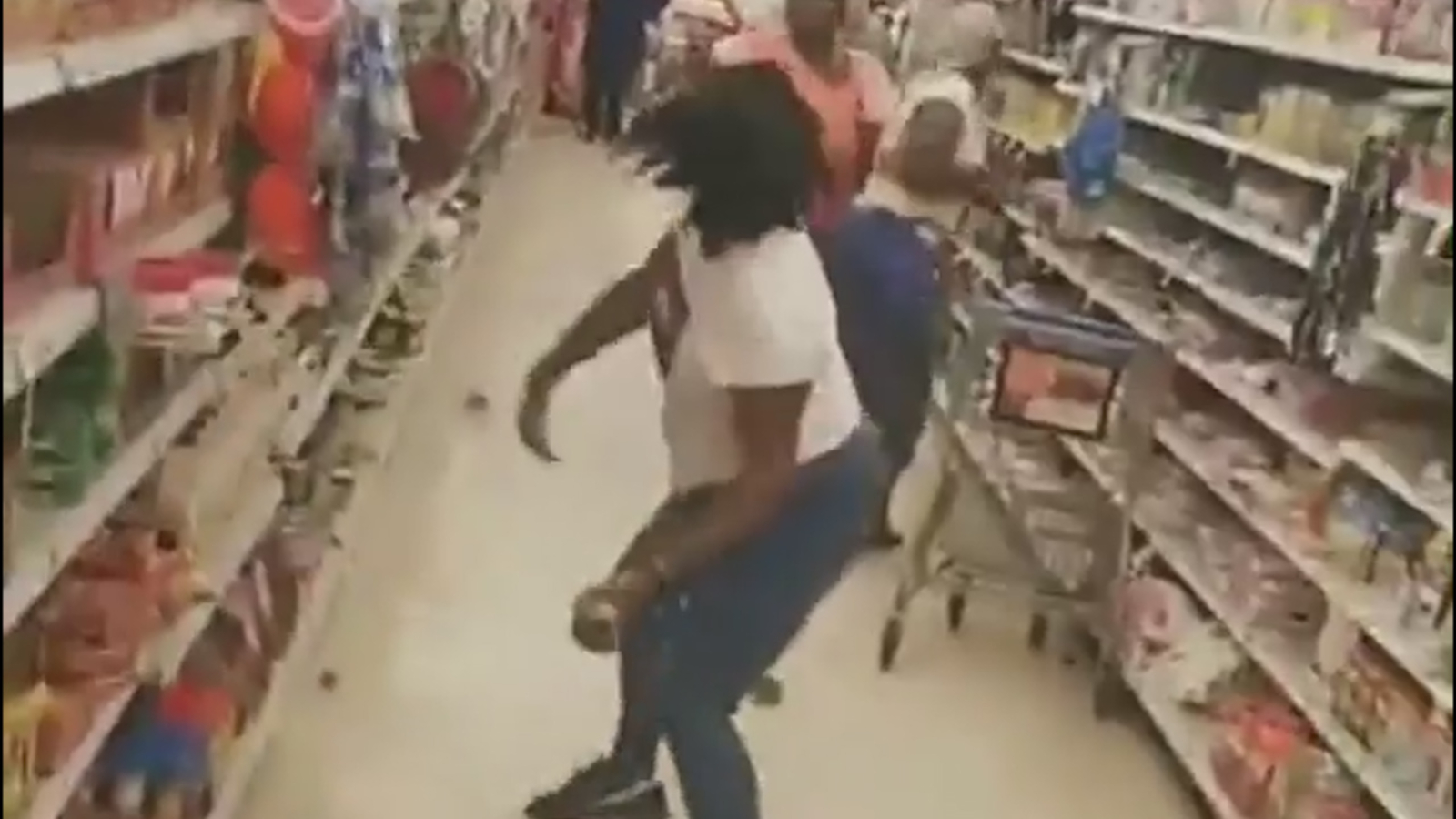 Grocery store fight breaks out at Galveston Kroger ABC13 Houston