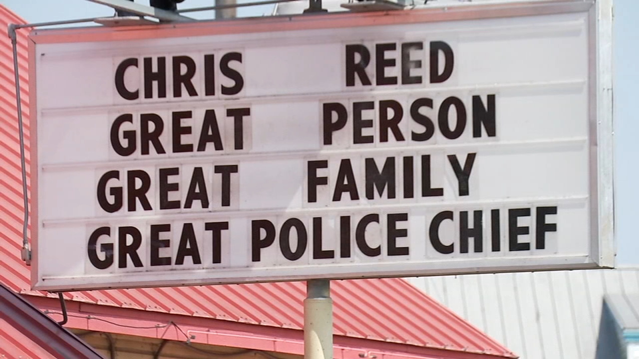 Community shows outpouring support to family of Kemah PD Chief