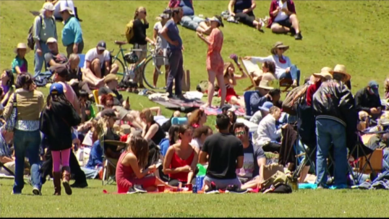 Bay Area heat wave reaches record temps, more hot weather ahead for