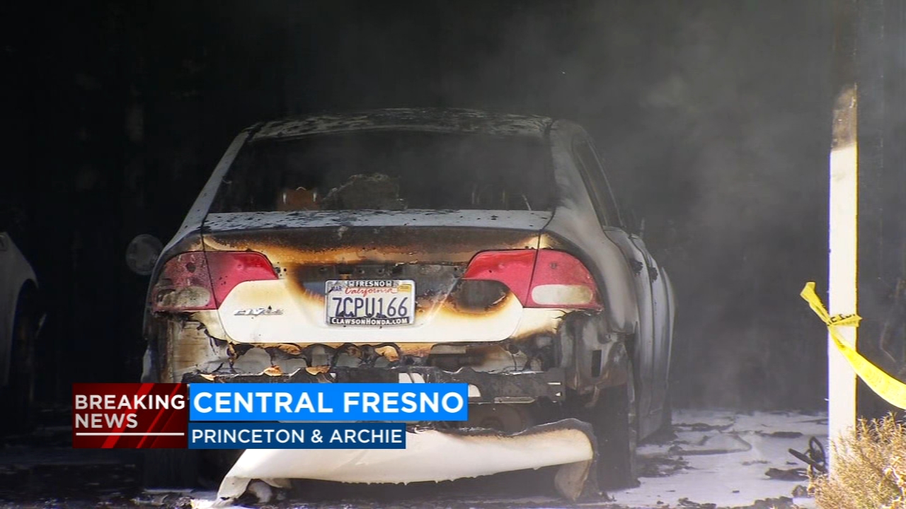 Two cars destroyed in Central Fresno house fire