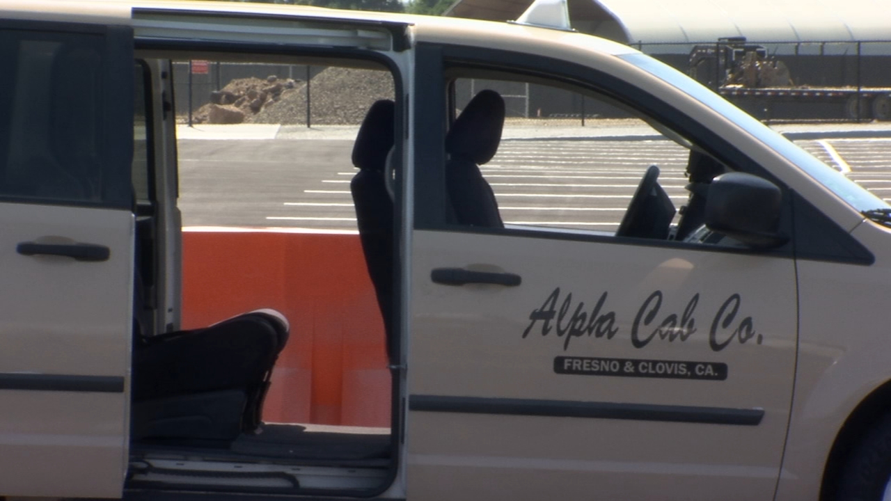 Fresno Yosemite Airport upgrade: Taxi drivers forced to wait in sweltering heat