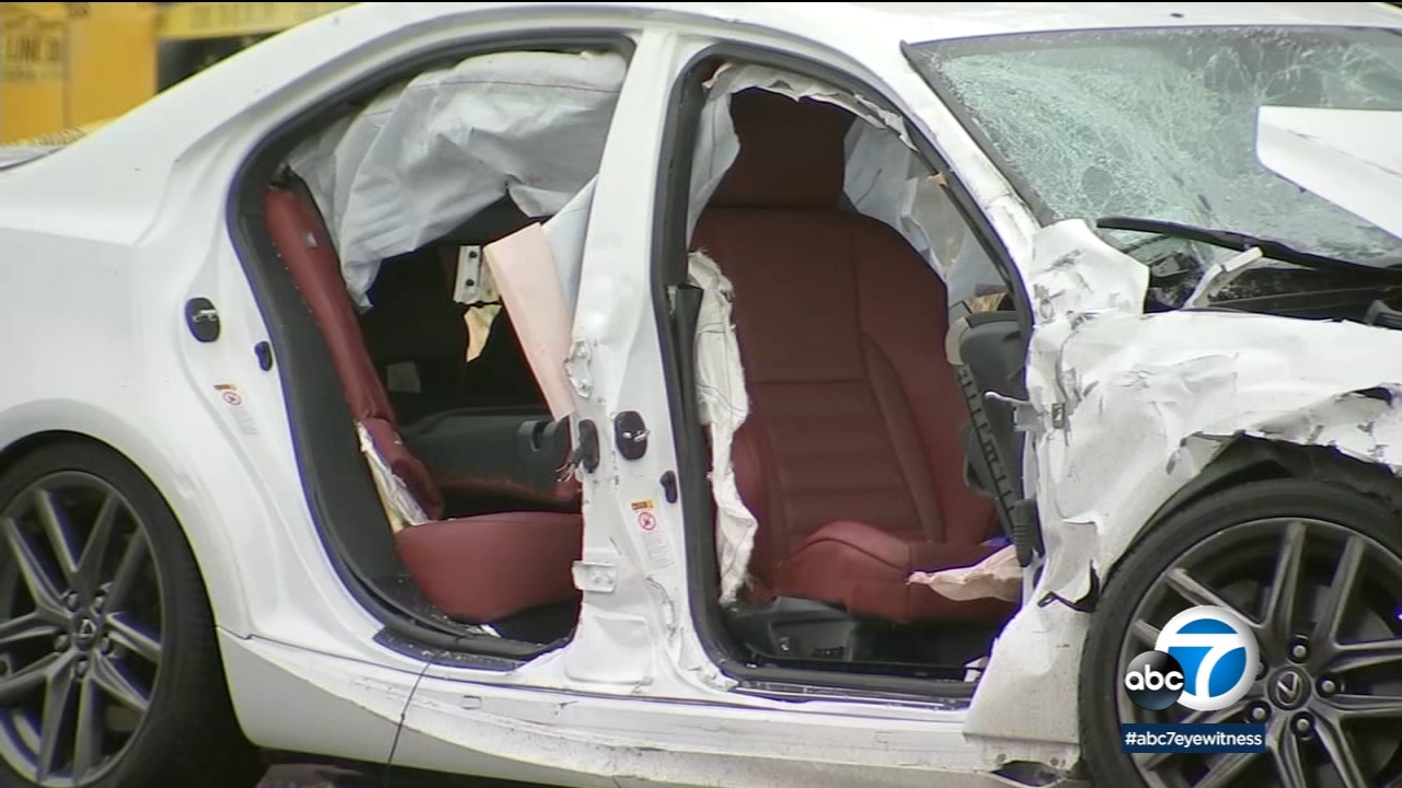 1 killed, 5 injured in North Hills crash