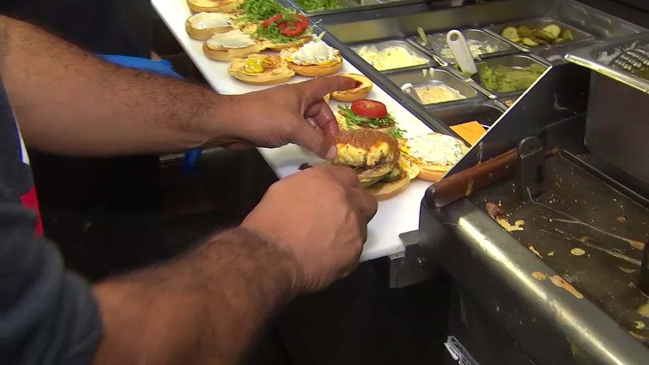 Taste This: Al's Burger Shack 