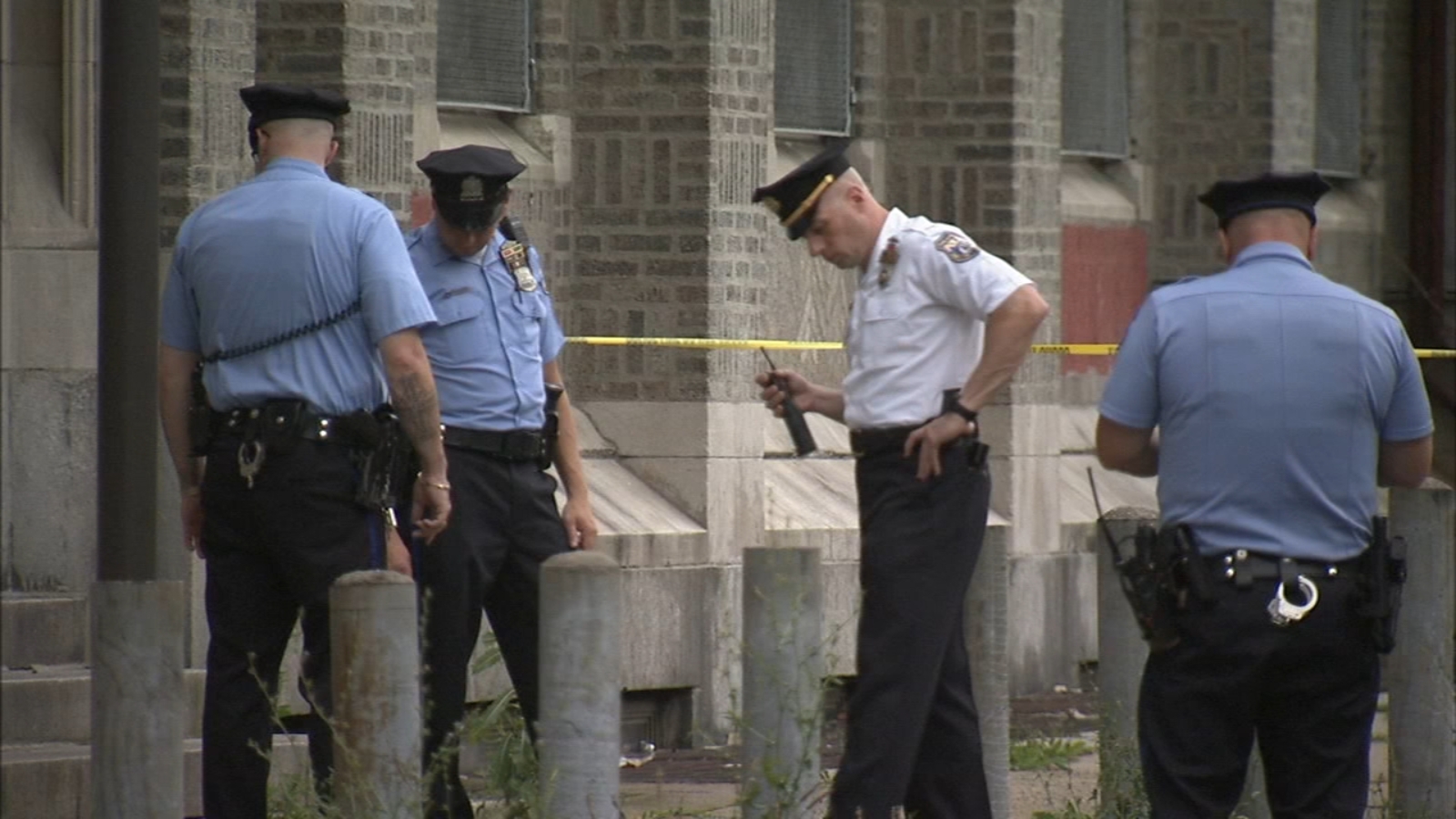 2 men, both shot in the leg in Strawberry Mansion - 6abc Philadelphia