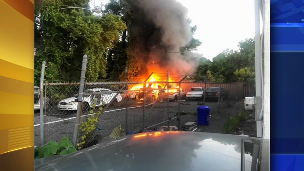 Several cars go up in flames in Delaware County lot