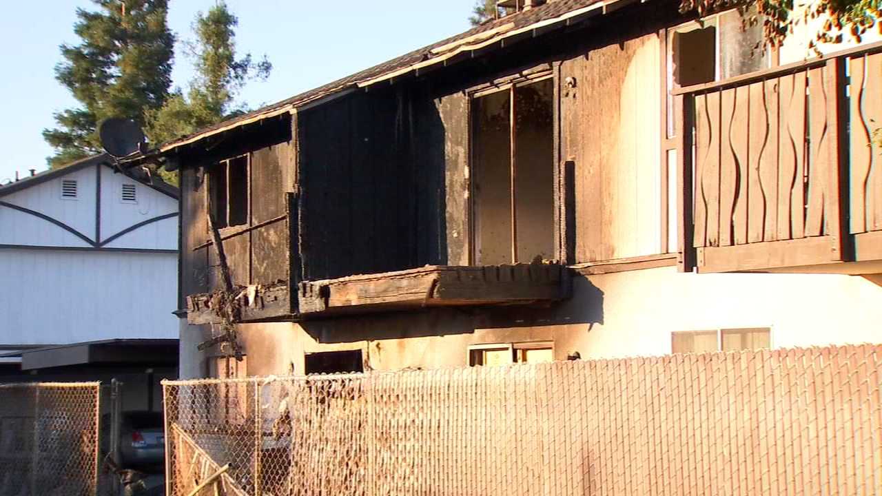 Red Cross helping victims after Clovis apartment fire