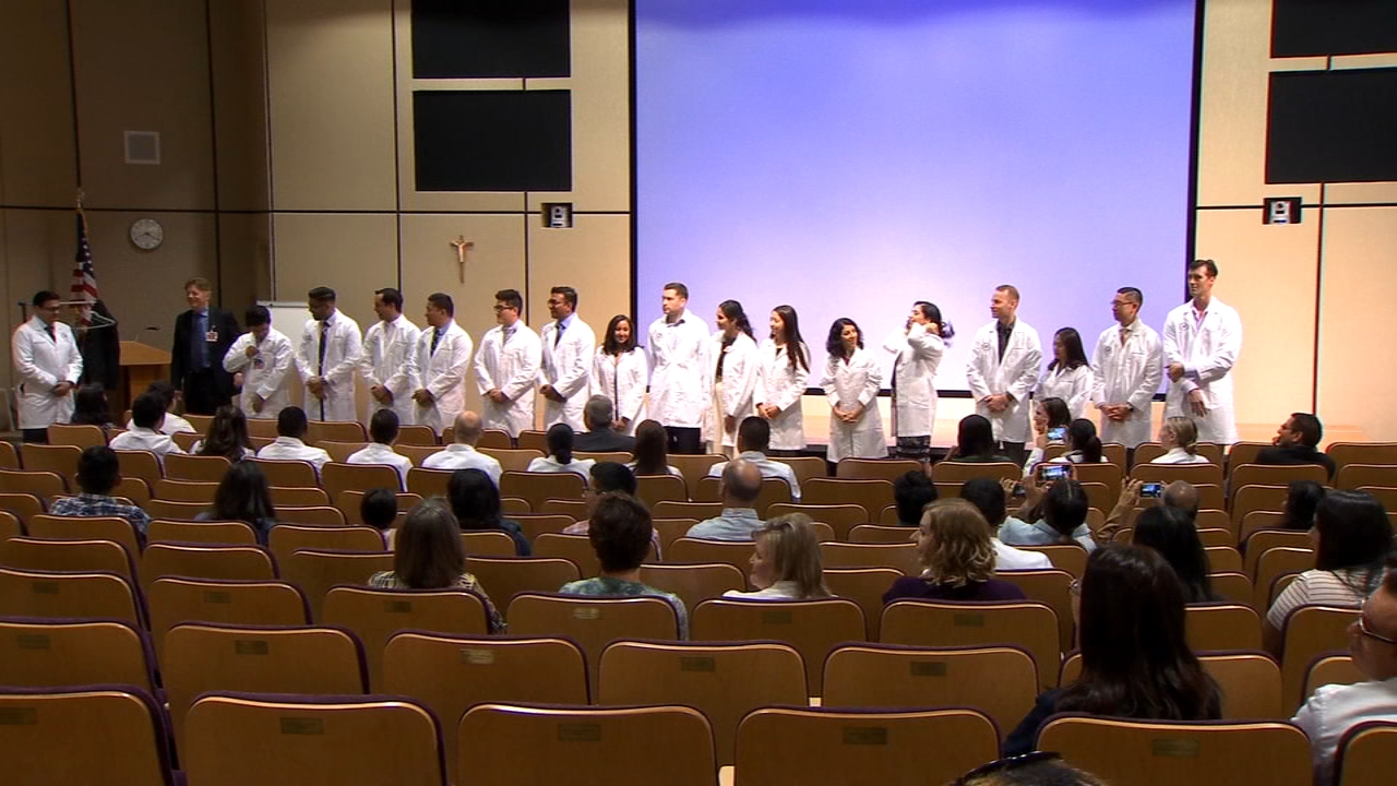 Saint Agnes Welcomes Class Of 24 New Residents Abc30 Fresno
