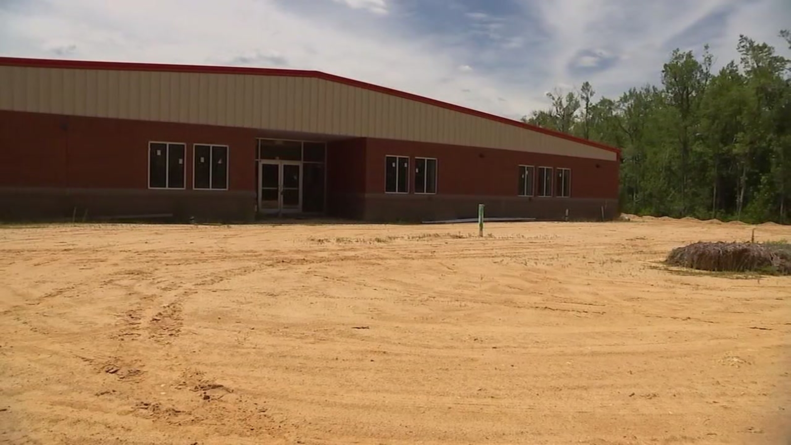 Massive Sports Complex in Hope Mills facing foreclosure after lack of