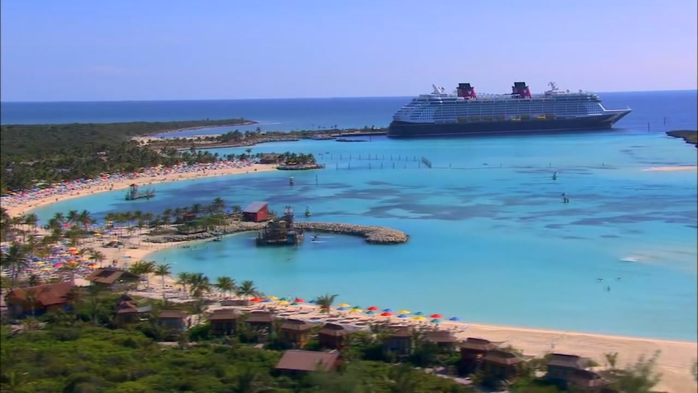 Experts offer to plan mystery vacation to help save you money